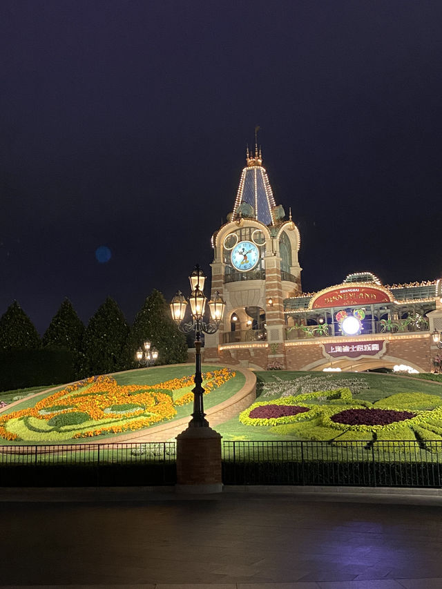 สานฝันวัยเด็กที่ Shanghai Disneyland