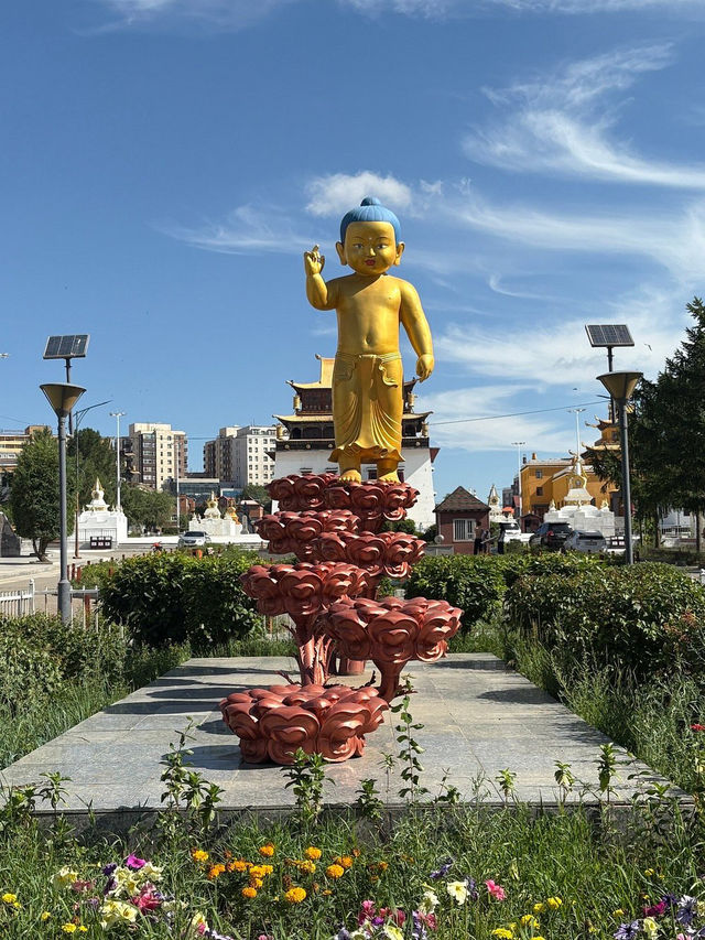 Gandantegchenling Monastery - Several Temples with Chanting Monks