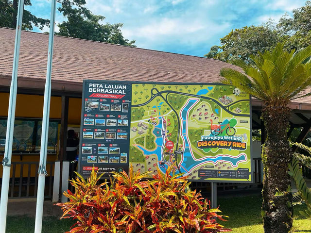 Gateway to Nature: Taman Wetlands Information Centre Gateway to Nature: Taman Wetlands Information Centre