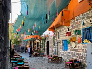 Diyarbakır: Home to the World’s Longest City Walls 🏰