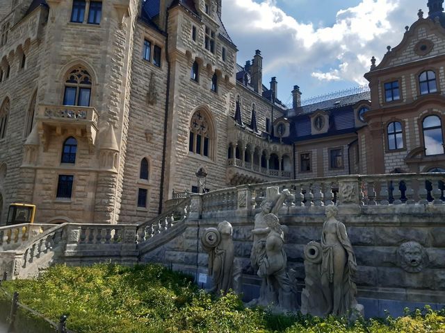 Do not miss Moszna Castle 🏰