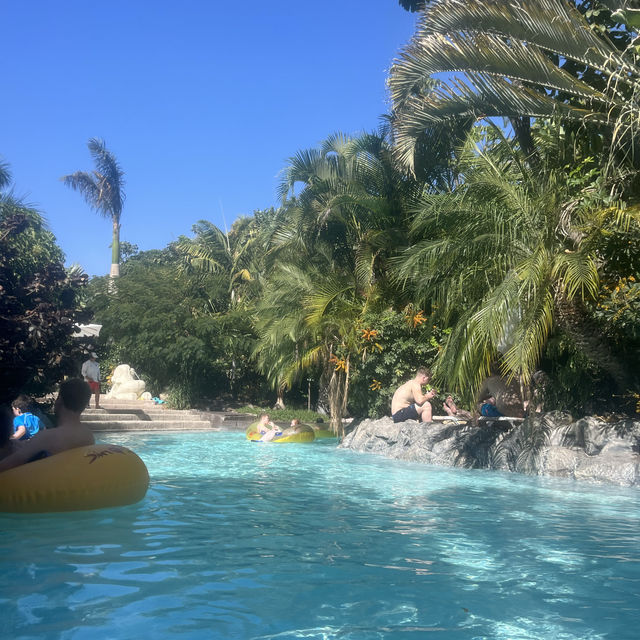 Tropical vibes at Siam Park Tenerife! 🌴💦 