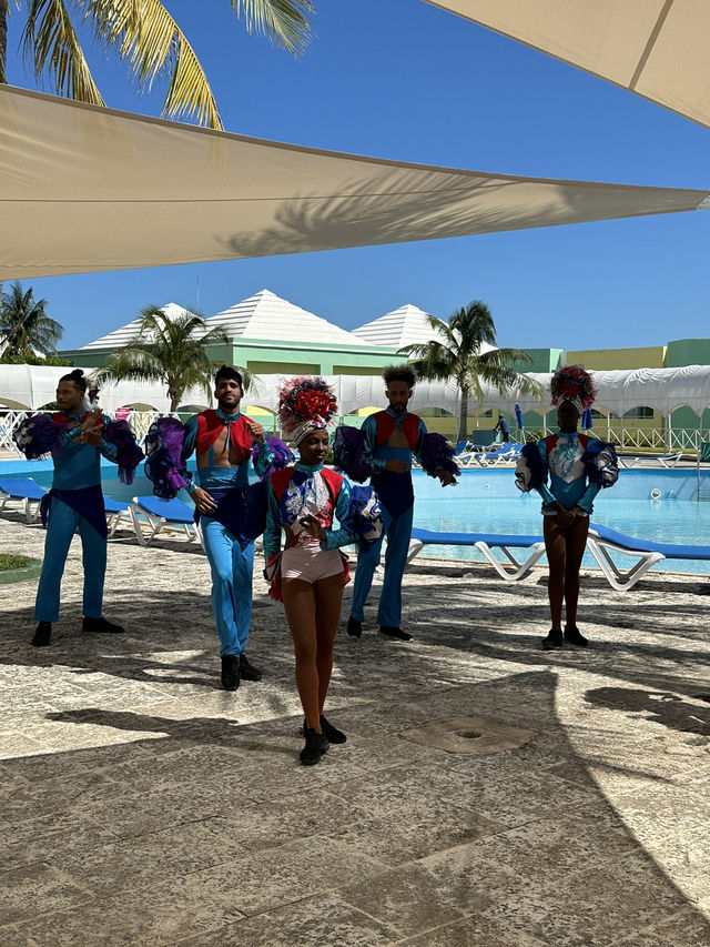 🏖️ Varadero: Caribbean Paradise in Cuba 🌴