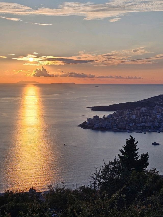 🌍 How to Combine Sarandë with Ksamil: The Perfect Albanian Riviera Day