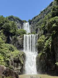 The most beautiful waterfall you’ll see in Zhejiang !!