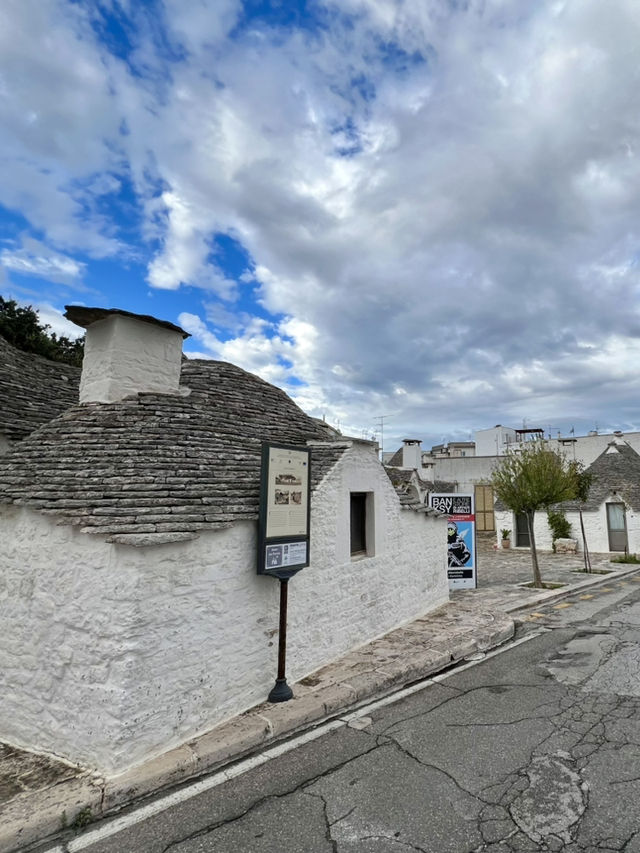 終於嚟到南意大利Bari-Alberobello（蘑菇村）