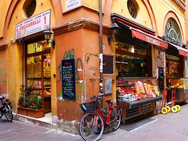This Italian City Looks Like a Movie 😍