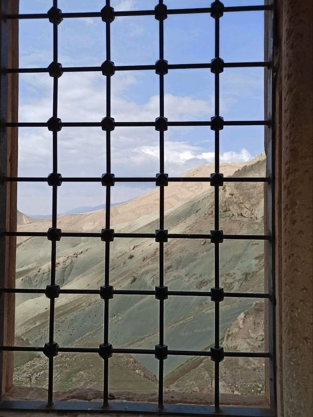 Ishak Pasha Palace: Ottoman Majesty in Eastern Turkey