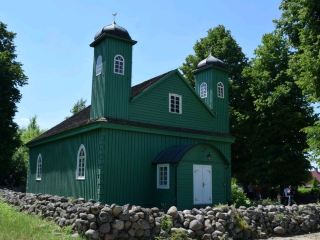 Poland's Hidden Mosque: A Lipka Tatar Legacy in Kruszyniany 🕌✨