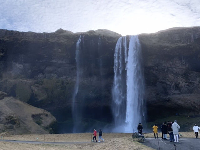 Iceland: Northern Lights & Wild Nature Magic 🌌🇮🇸 Iceland: Northern Lights & Wild Nature Magic 🌌🇮🇸