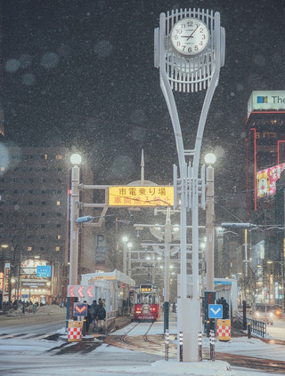 札幌雪祭一日遊攻略:沉浸喺冰雪同夢幻燈飾嘅冬日魔法 ✨❄️