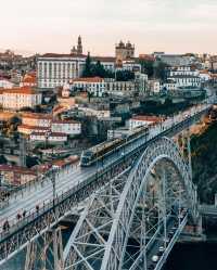 🌅🚊 Sunset Spectacle: Trams and Tranquility at Dom Luis I Bridge 🌉🌇