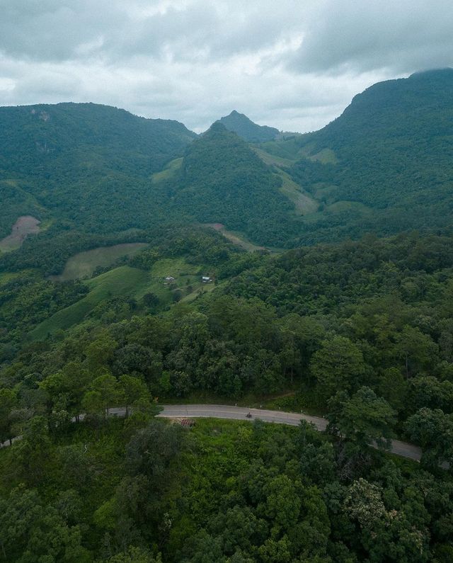 Escape to the Majestic Mountains of Chiang Dao - Unforgettable Camping Experience!