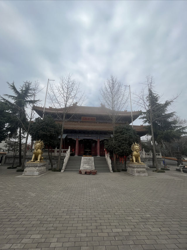 西安旅遊攻略｜雲居寺，一座藏在灑金橋裡的皇家寺院