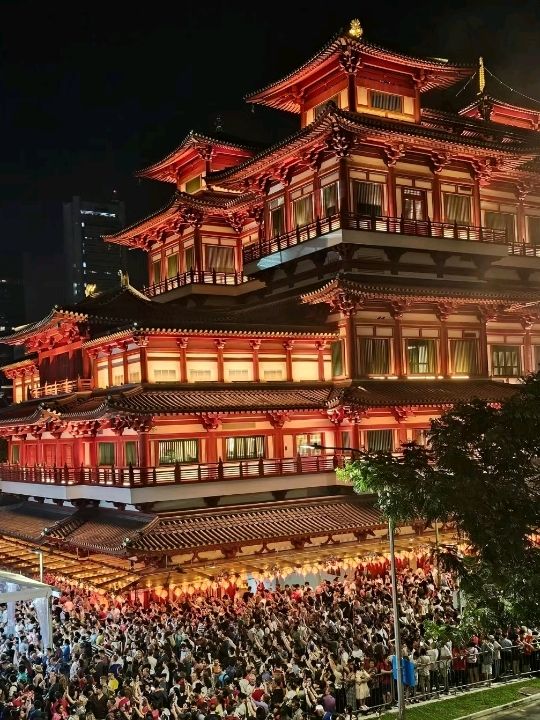 Foya Temple in Chinatown Singapore 🇸🇬♥️