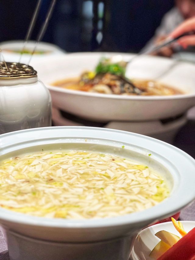 The ever-enjoyable 108 dishes, come here to savor authentic Beijing cuisine!