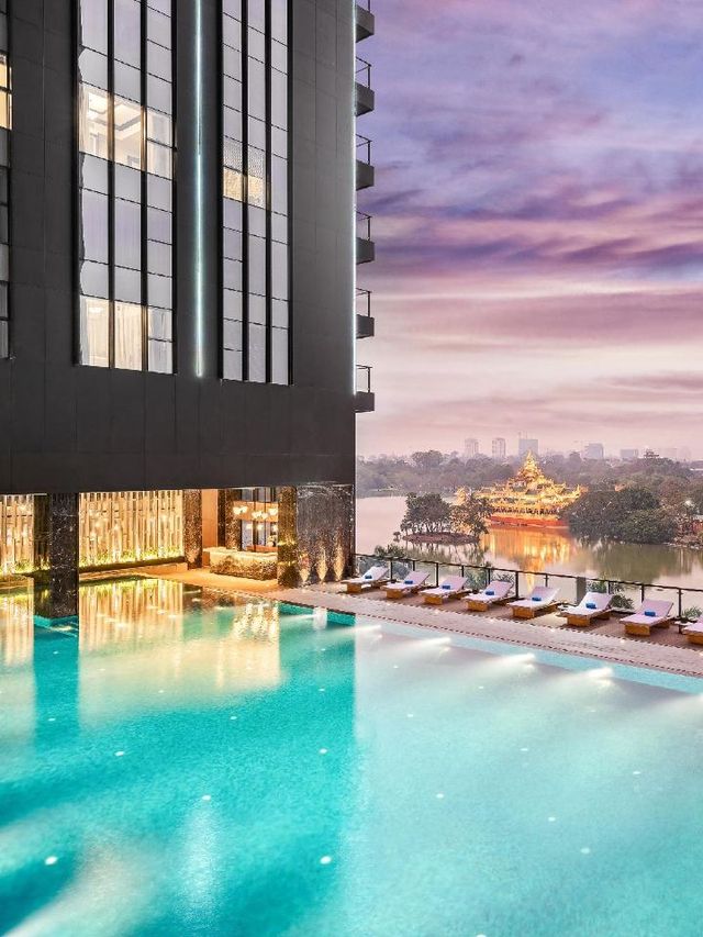 🌟 Yangon's Top Stays: Serenity & Splendor in Myanmar 🌟