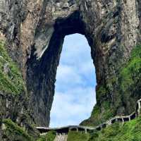 Ascending to Heaven: A Thrilling Adventure on Tianmen Mountain