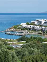 🌟 Elounda's Luxe Escape: Top Suites & Spa! 🏖️🧖‍♀️