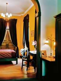 🌟 Bangkok's Hidden Gem: Praya Palazzo 🏰✨