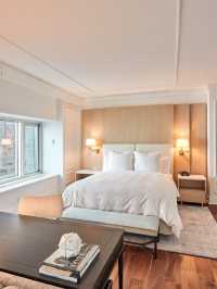 🌟 Chicago's Finest: Luxe Sleeps at Four Seasons 🌟