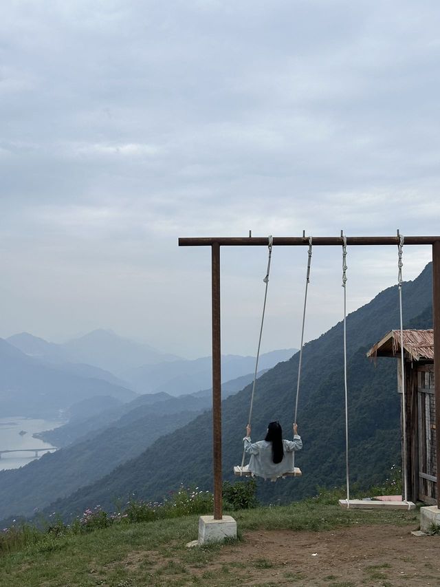 成都周邊遊|這是墮入雲端的浪漫。