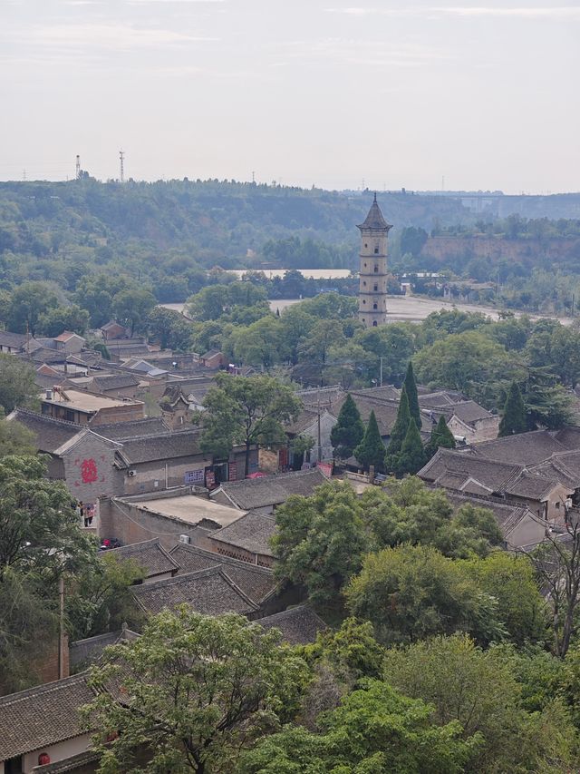 探索傳統村落之美，體驗原汁原味的歷史之旅。