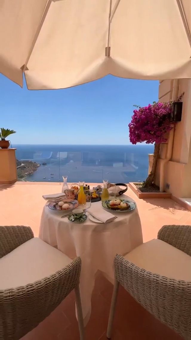 聖多米尼克宮酒店。