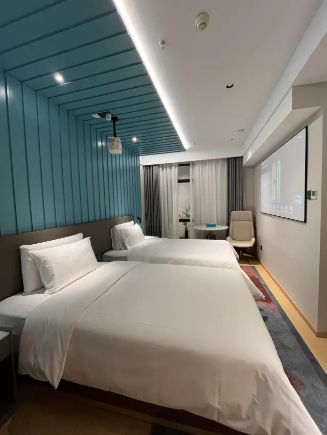 Guangzhou Sino Hotel. 