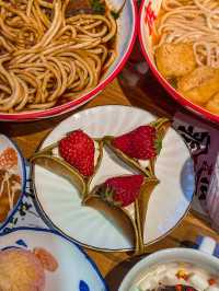 在這家店吃到了聖誕巧克力球！