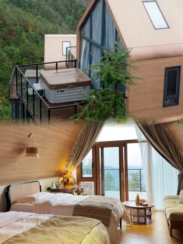 A private hot spring cabin in the mountains!