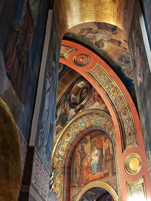 老年人探秘俄羅斯博物館 歷史的印記之旅
