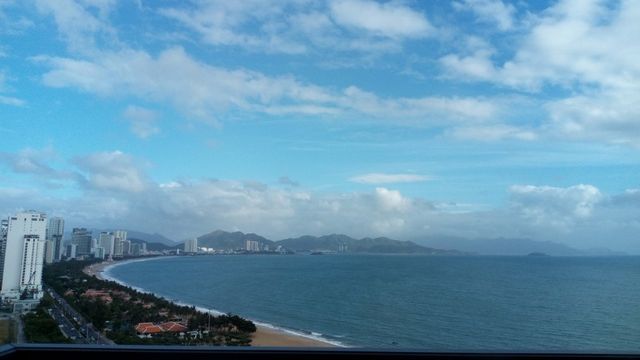 芽莊夏娃酒店｜舒適海景享受