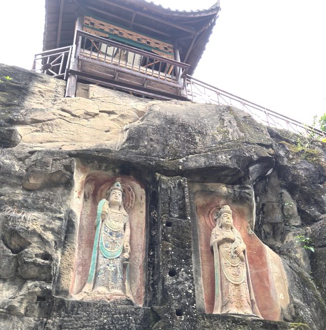巴中南龕：難以忘懷