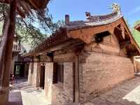 一寺貫六朝——龍門寺