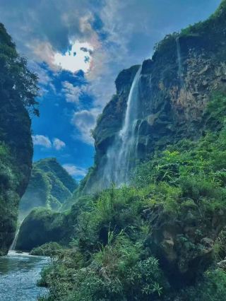 Step into Huangping: Unlock the Wonders of a Hidden Gem
