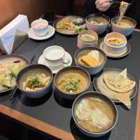 ✨衝啊！國泰「逸連堂」貴賓室重開，商務艙Lounge新天花板誕生！