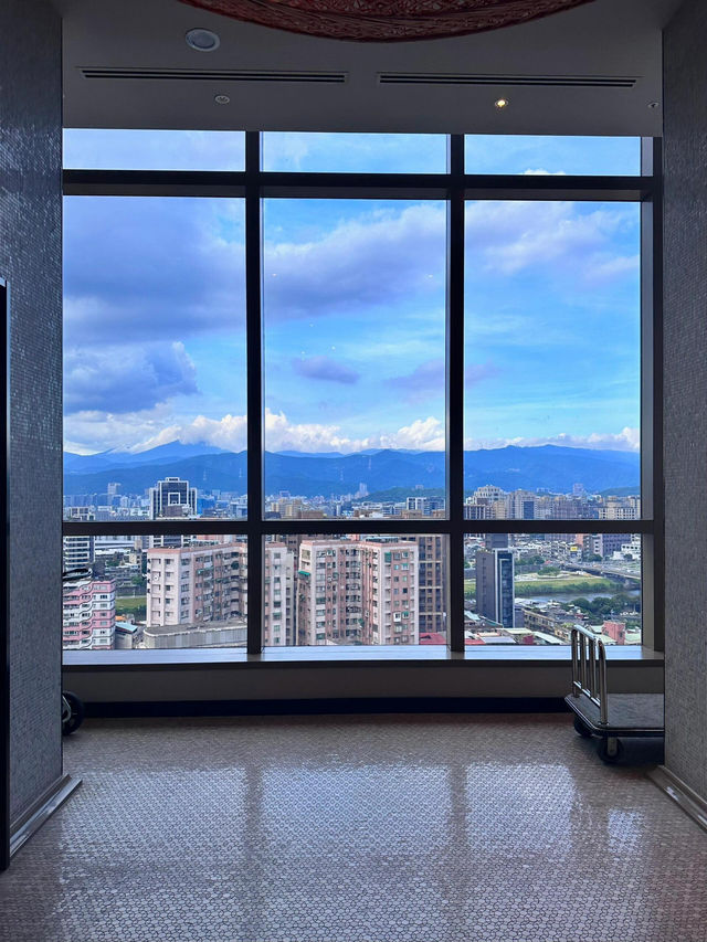 ✨台北輕奢住宿推薦｜躺著就能看101夜景的浪漫🌃