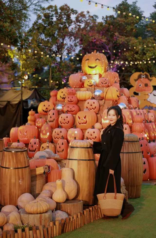 Happy Valley Wonder Night is on fire