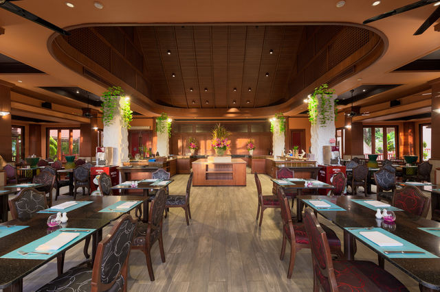 普吉·諾富特|在山頂享受美景