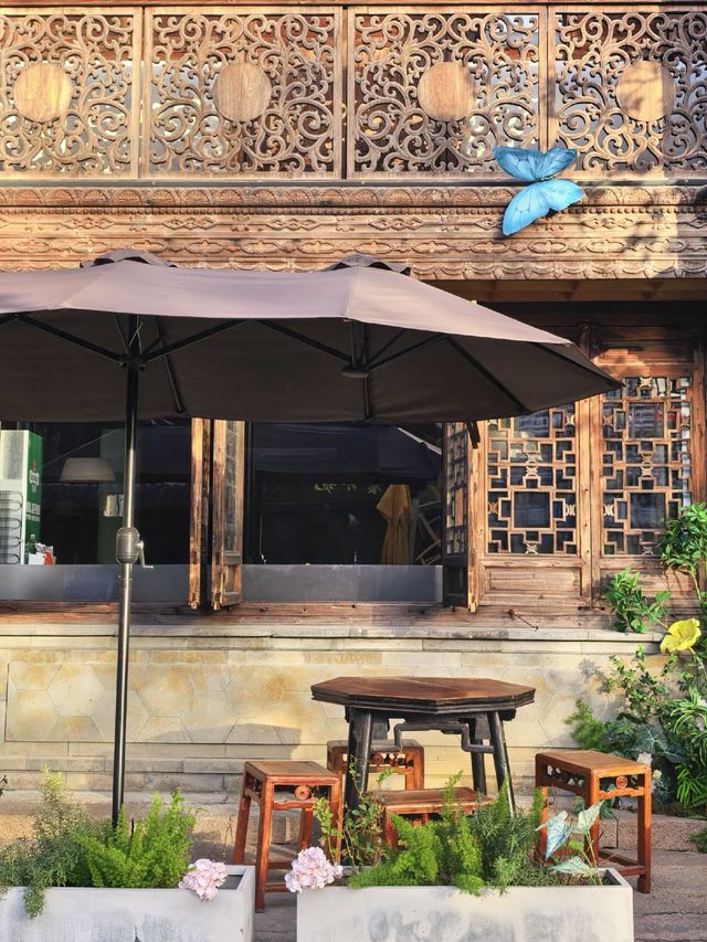 潮韻新生 | 鹽官古鎮的藝術變奏 潮韻新生 | 鹽官古鎮的藝術變奏