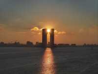 魔都落日秘境滴水湖懸日最佳打卡機位大公開!