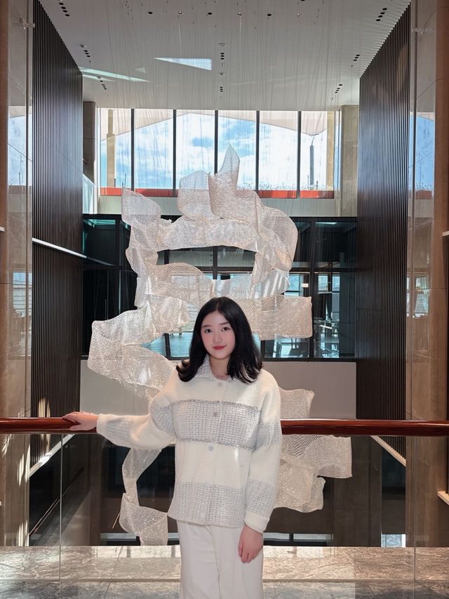 珠海新的！！嶺南風酒店好高級。。