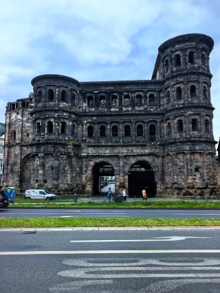 เมืองทรีเออร์ เมืองที่เก่าแก่ที่สุดของเยอรมนีและเป็นบ้านเกิดของคาร์ล มาร์กซ์