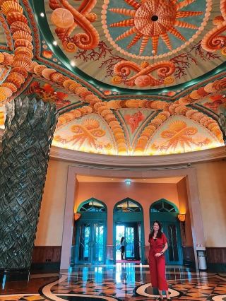 การเปรียบเทียบโรงแรม Atlantic Palm Beach กับโรงแรม Atlantis, The Palm
