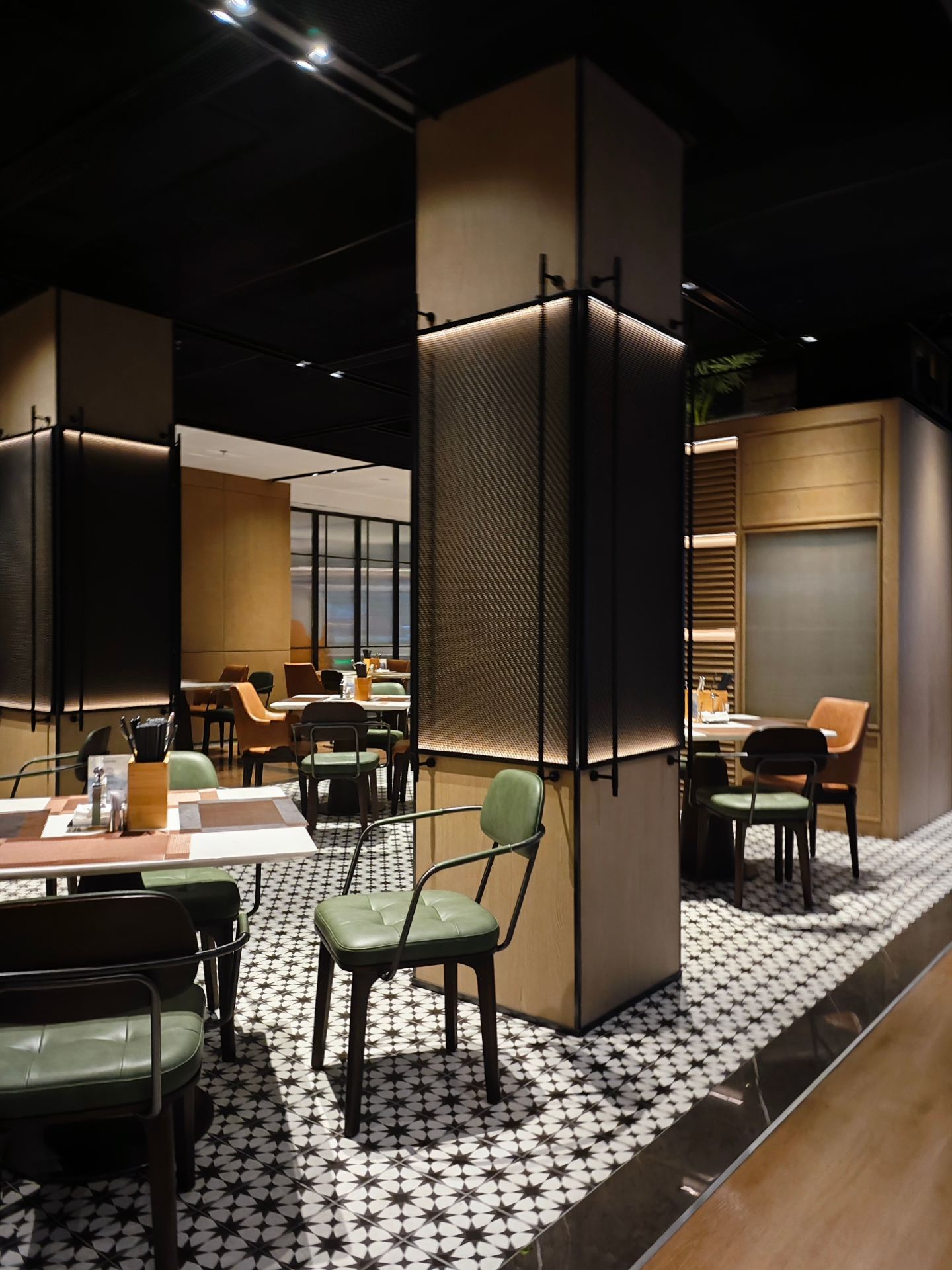 Four Points by Sheraton Changchun, Qikai District