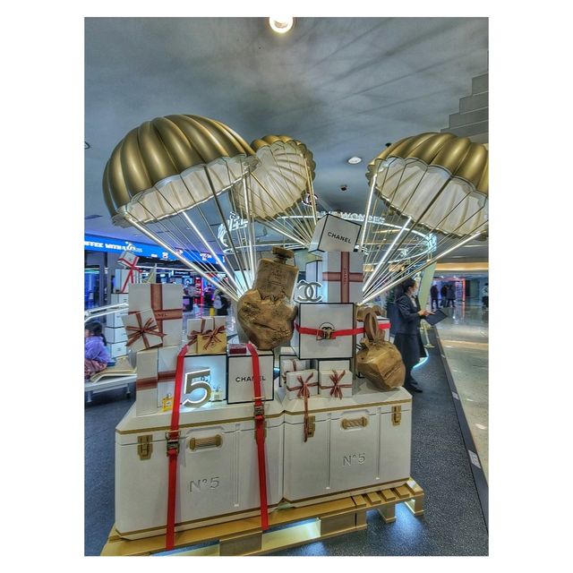 CHANEL太空飛船。海港城