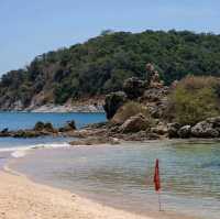 หาดยะนุ้ย Yanui Beach Phuket