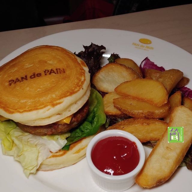PAN de PAIN時代廣場新店著名梳乎厘班戟