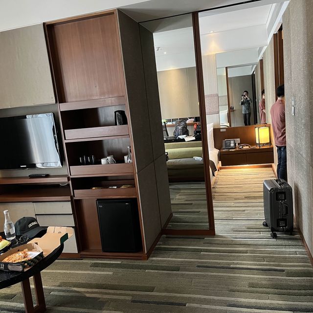โรงแรมหรรษา (Hansar hotel)
